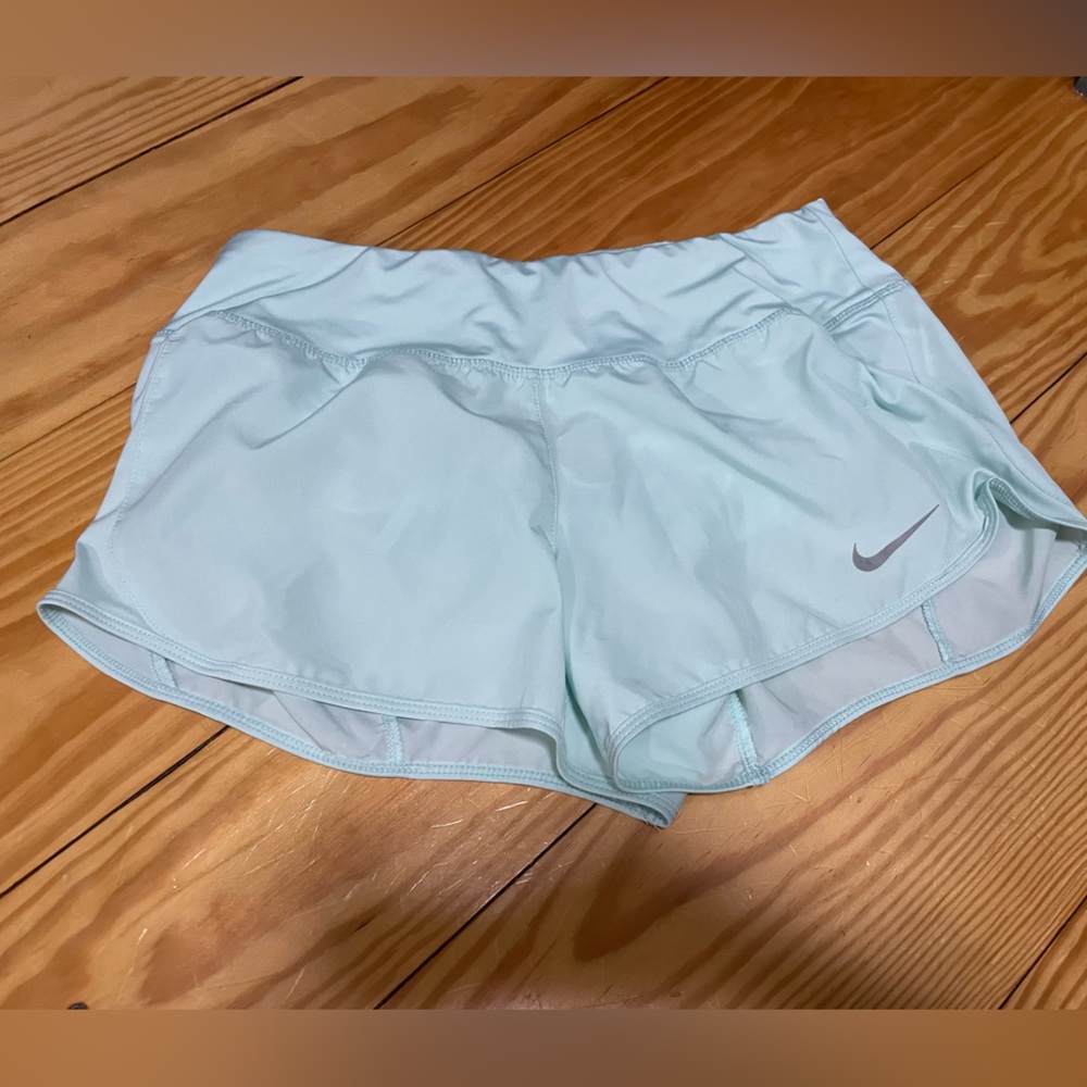 Nike Mint Green Womens Medium Shorts